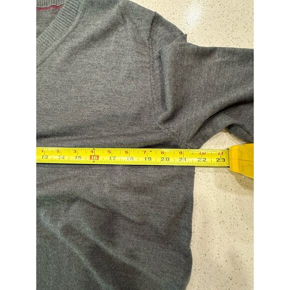 Alfani Pullover Sweater Mens L V-Neck LS Extra Fine Merino Wool Blend Gray EUC - Picture 3 of 6